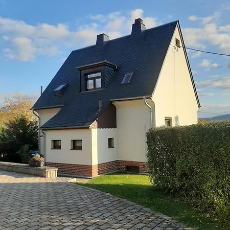 Haus Mit Ausblick 3 Schlafzimmer Wilkau-Hasslau المظهر الخارجي الصورة