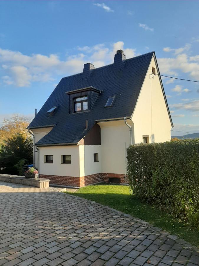 Haus Mit Ausblick 3 Schlafzimmer Wilkau-Hasslau المظهر الخارجي الصورة
